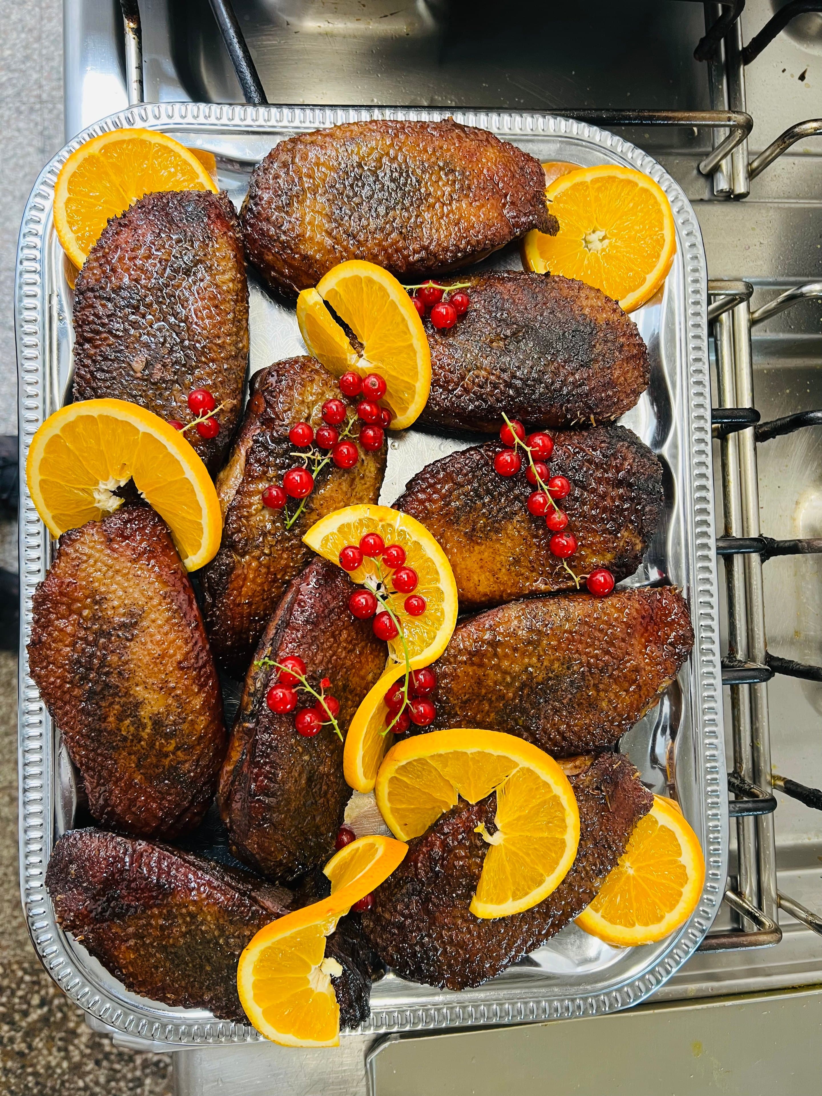 Entenbrust mit Orangen und Johannisbeeren